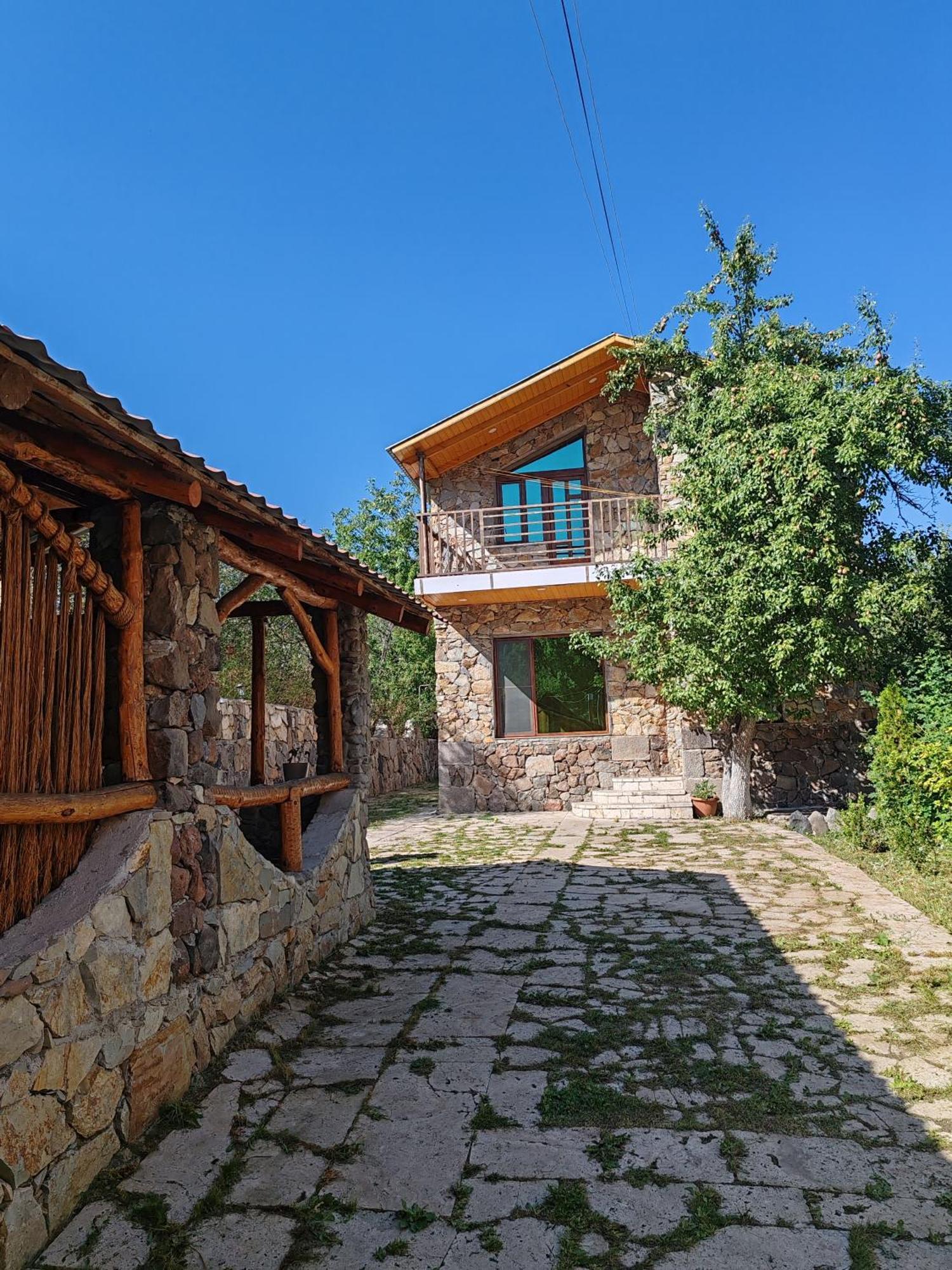 Paradise Guest House Țaghkadzor Exterior foto
